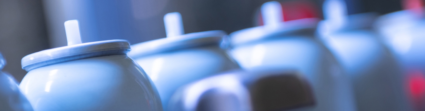 Impact gassing and time-over-pressure gasshaking